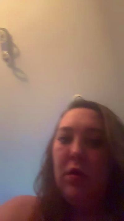 Lovefuck233 live from Netherlands