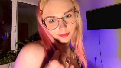 LucilaDajer live from France