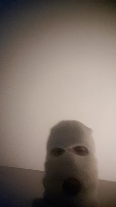 Luciololi5 live from France