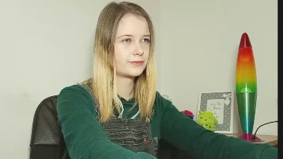 LydiaHoney live from Germany