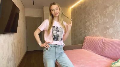 MandyCanseco live from France