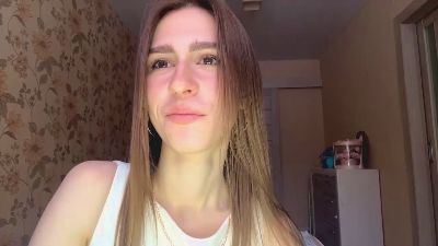 MargorieFarr live from France