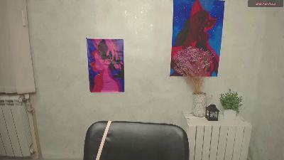 MariaSmilee_ live from United States