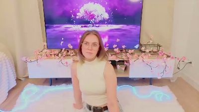 MaryaliceHerceg live from France