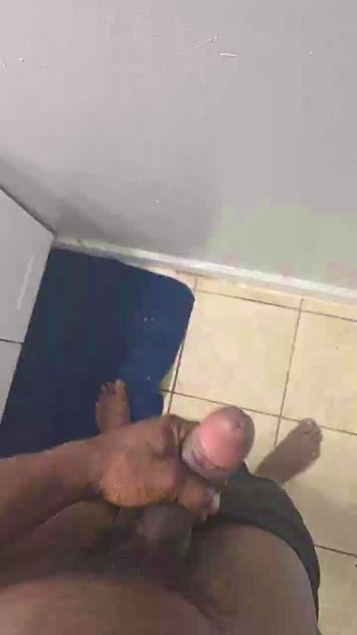 Masklady04 live from United States