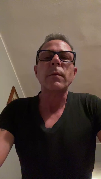 Massimoit1 live from Italy