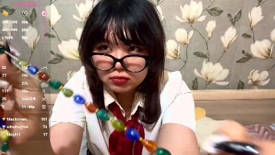 MaudeTofanelli live from France