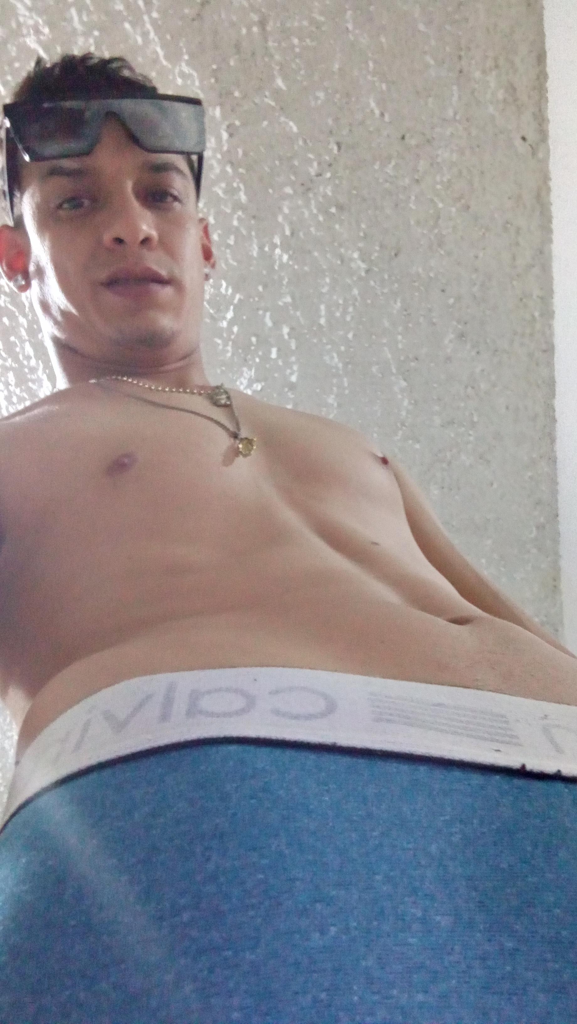 Melga02 live from Colombia