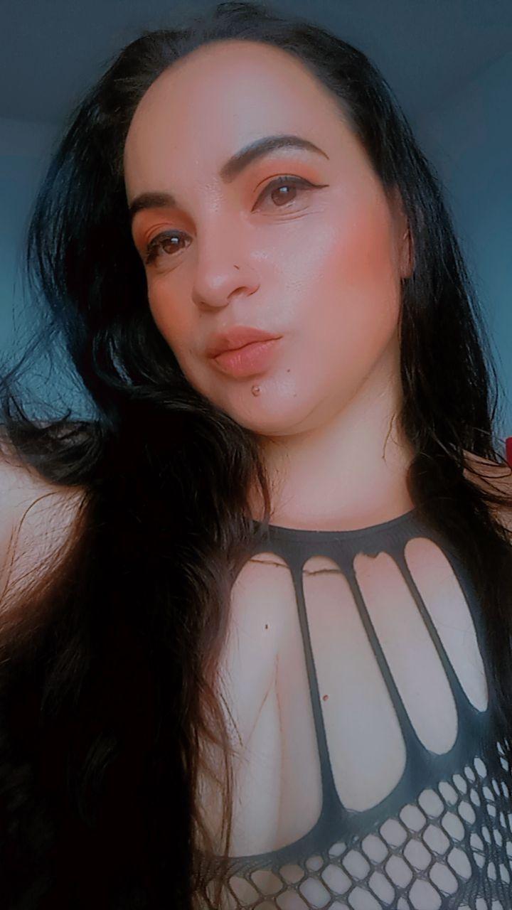 Miaa_browenn live from Colombia