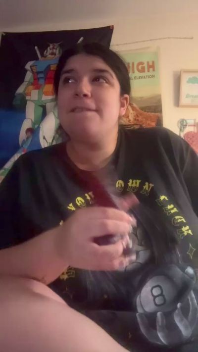 MichelleIsBad live from United States