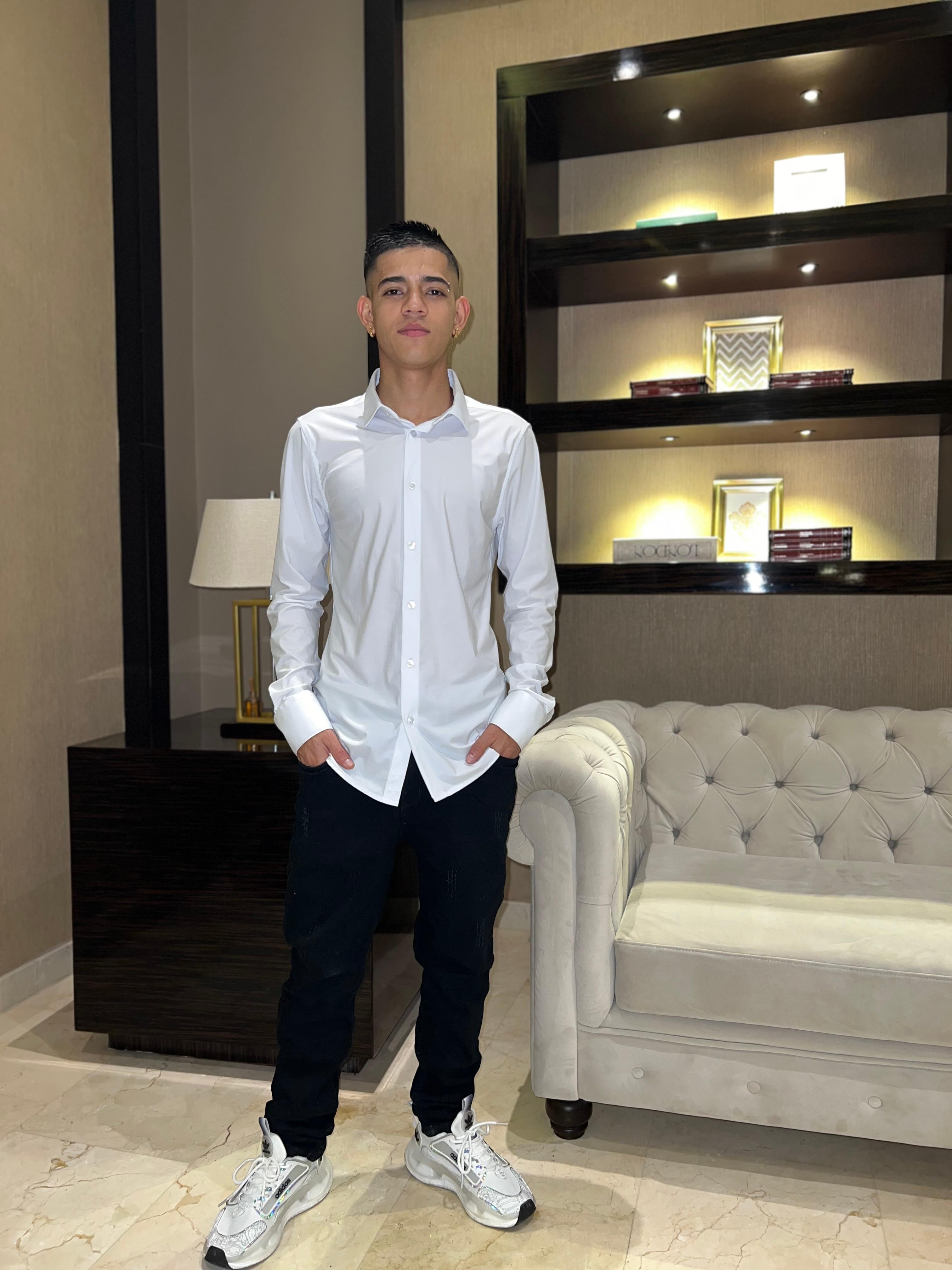 Mike_Cr7 live from Colombia