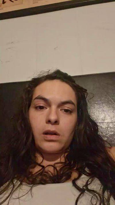 Missingme27 live from United States