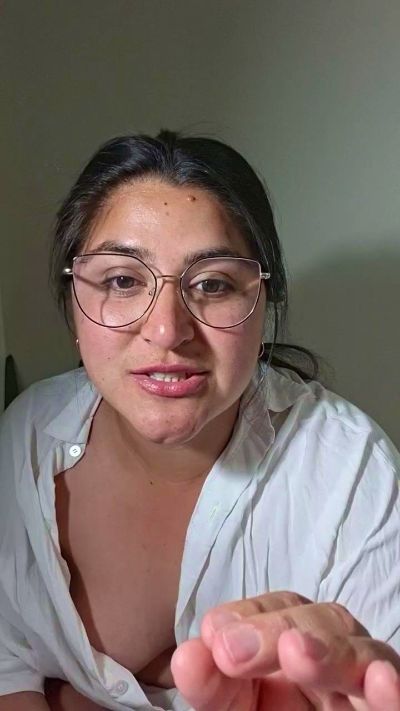 Morenacurvy95 live from Argentina