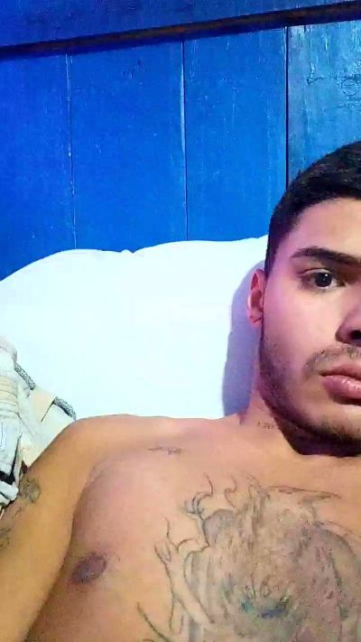 Morenotatuadooo live from Brazil