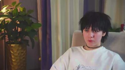 MyrnaKahley live from France