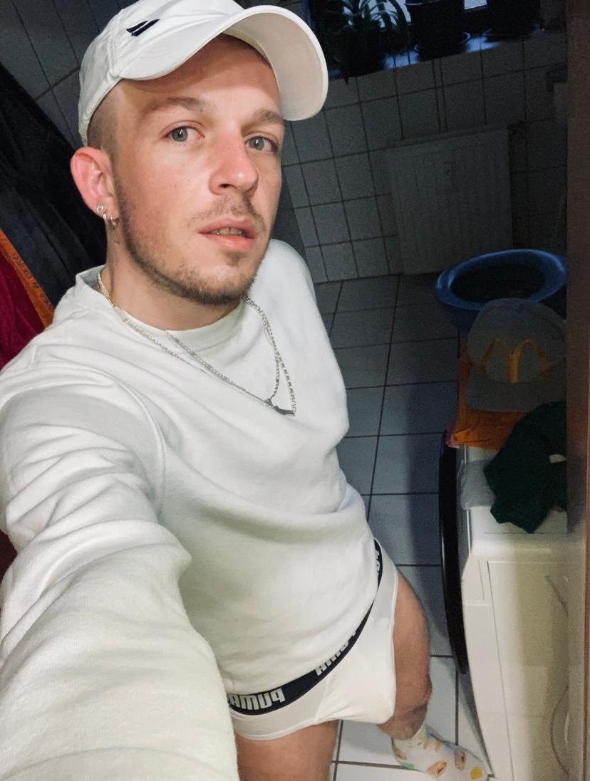 Mysticboy live from Germany