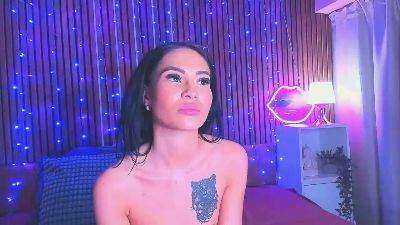 NadiaSweety live from United Kingdom