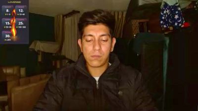 Noah__cock live from United States