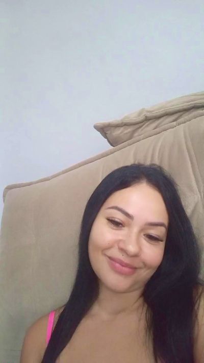 Novinhabonequ3 live from Brazil