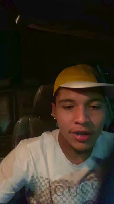 Novinnhho live from Brazil