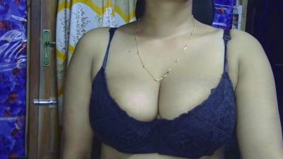 NusratMimi live from Bangladesh
