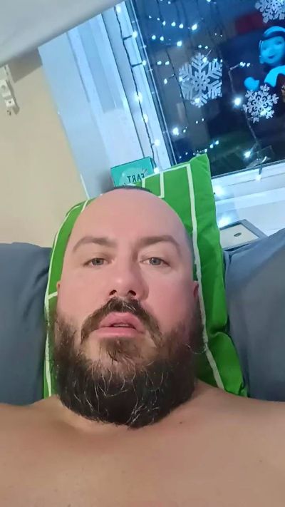 Pappajon live from United Kingdom