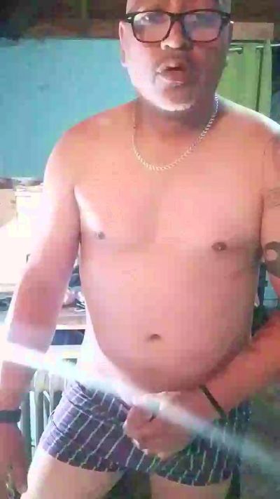 Pelao47 live from Chile