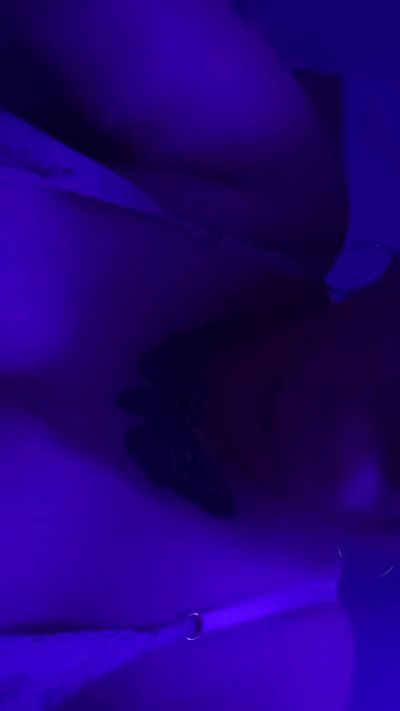 PixiePinhead live from Argentina