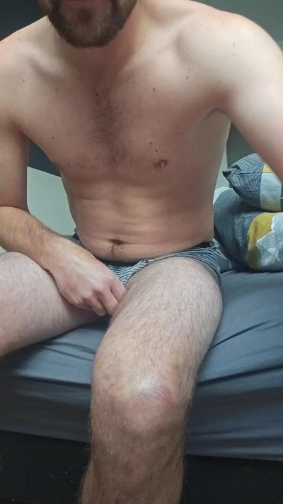 Plaisir2jouir live from France