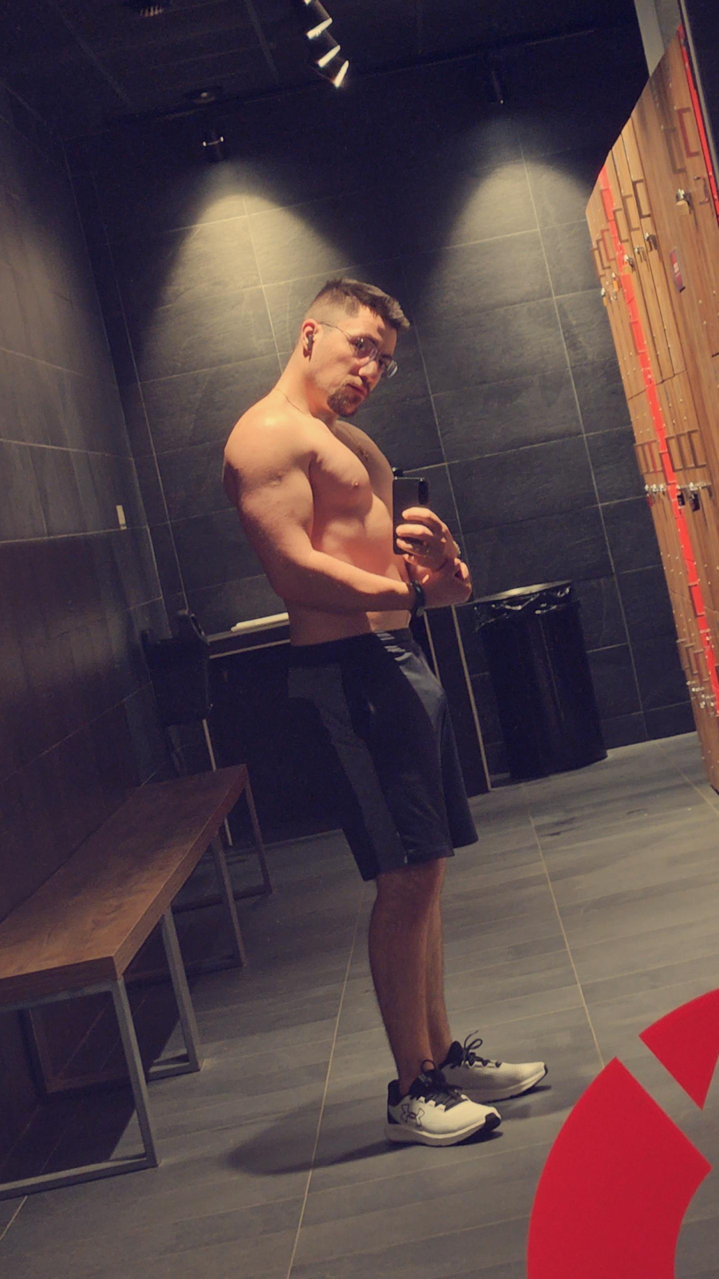 Publicdick97 live from France