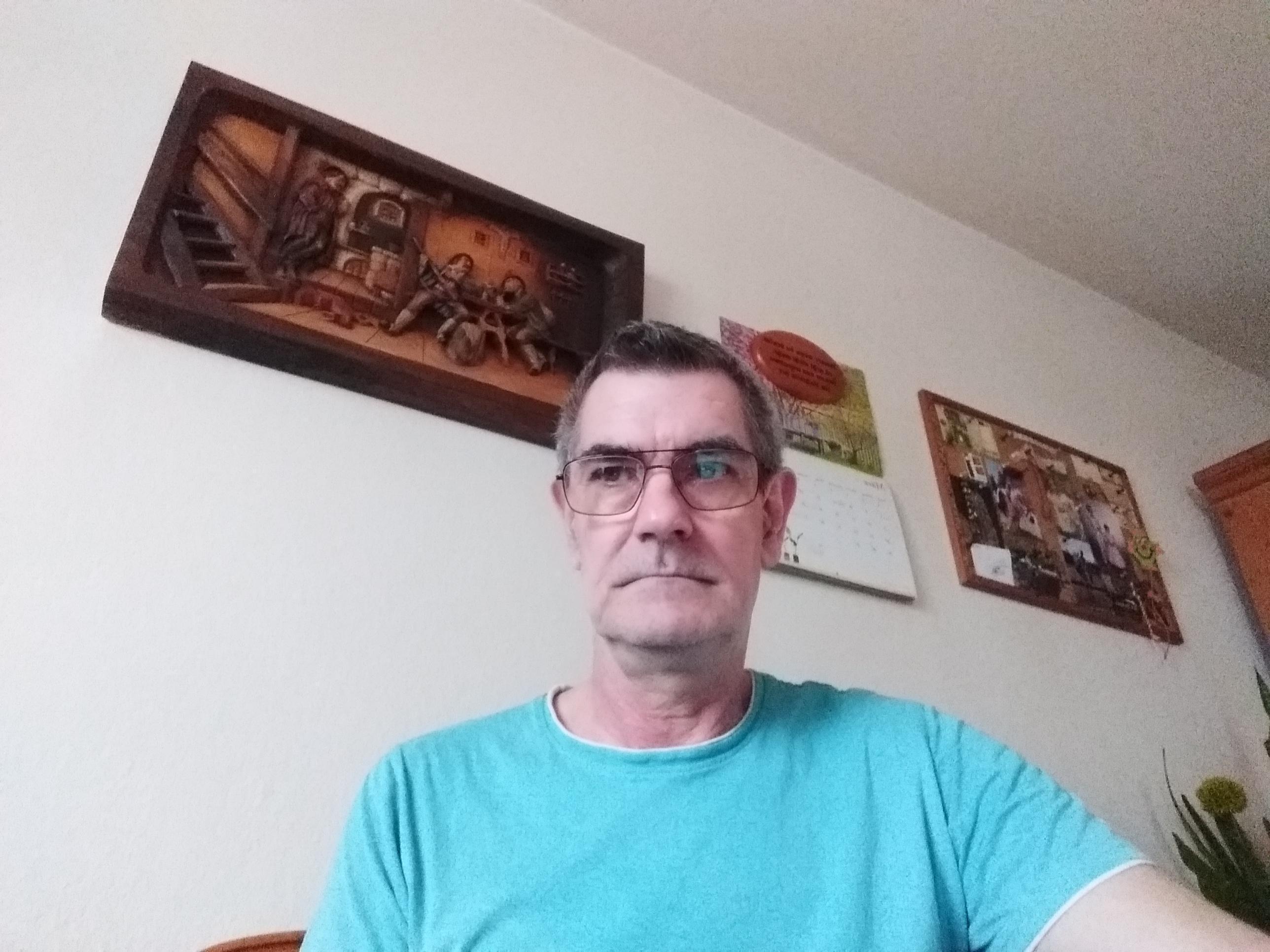 Ralle64hot live from Germany