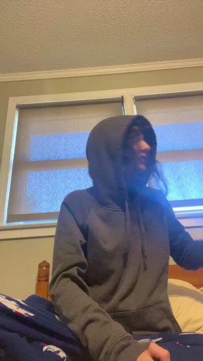 Rdontcare18 live from United States