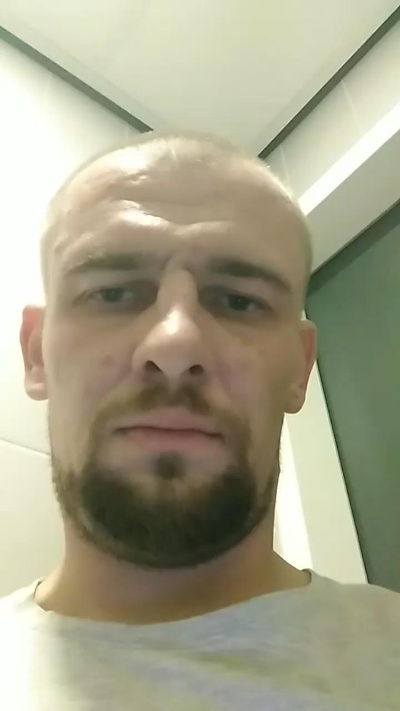 Regularfucker29 live from Netherlands