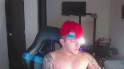 ReyCaldeira live from Colombia