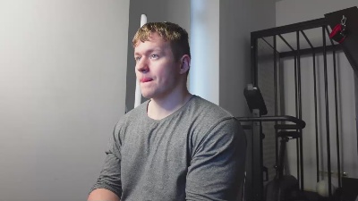 Richard_Dullas live from United States