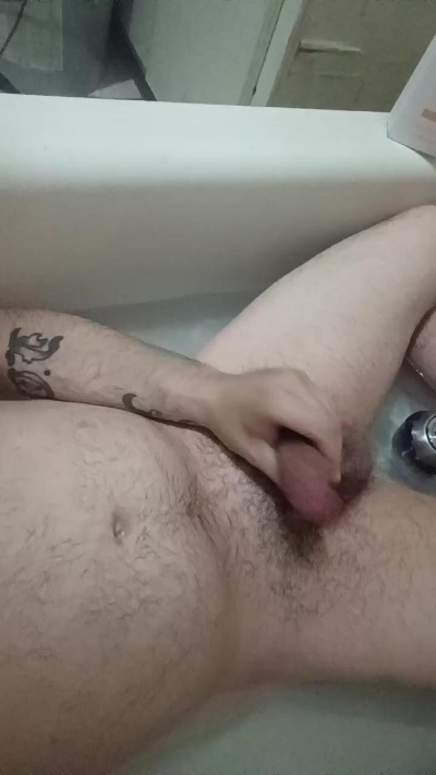 Ronnielh live from United States