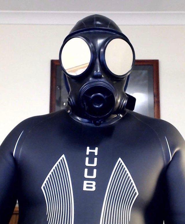 RubberGimpDrone live from Australia