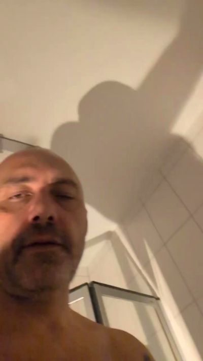 Ruber79 live from Luxembourg