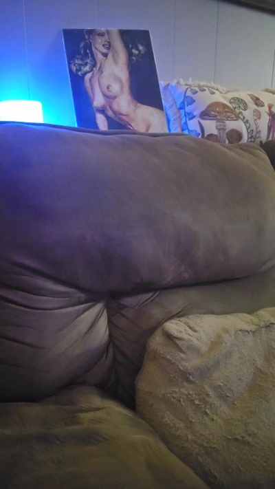 Ruca924 live from United States