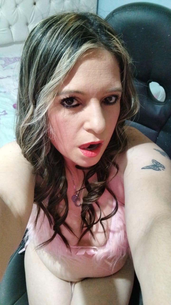Samanta_Sweet live from Colombia