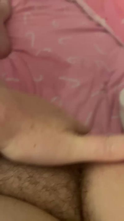 Sarah0707 live from United Kingdom