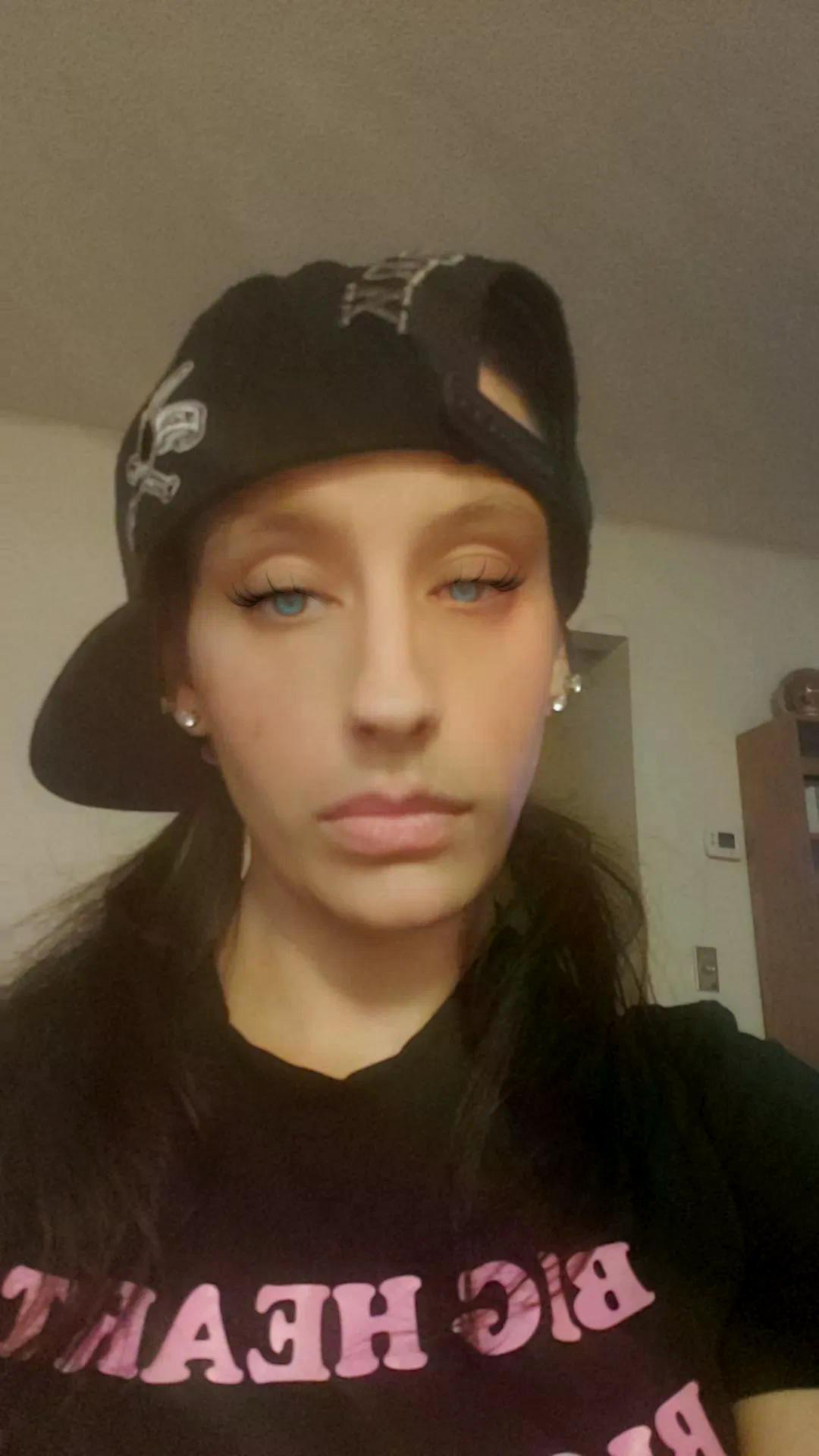 Sexysugarbaby69 live from United States