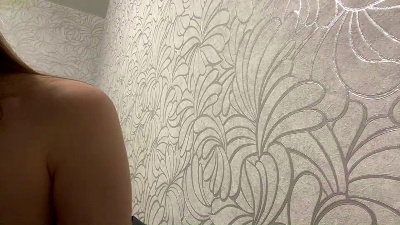 ShainaJolina live from United States