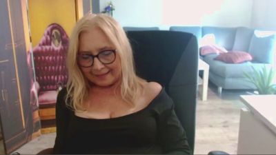 Sofia_xLOVE live from Germany