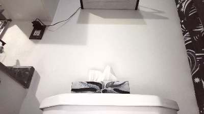 SoumiseTiCoeur live from Canada