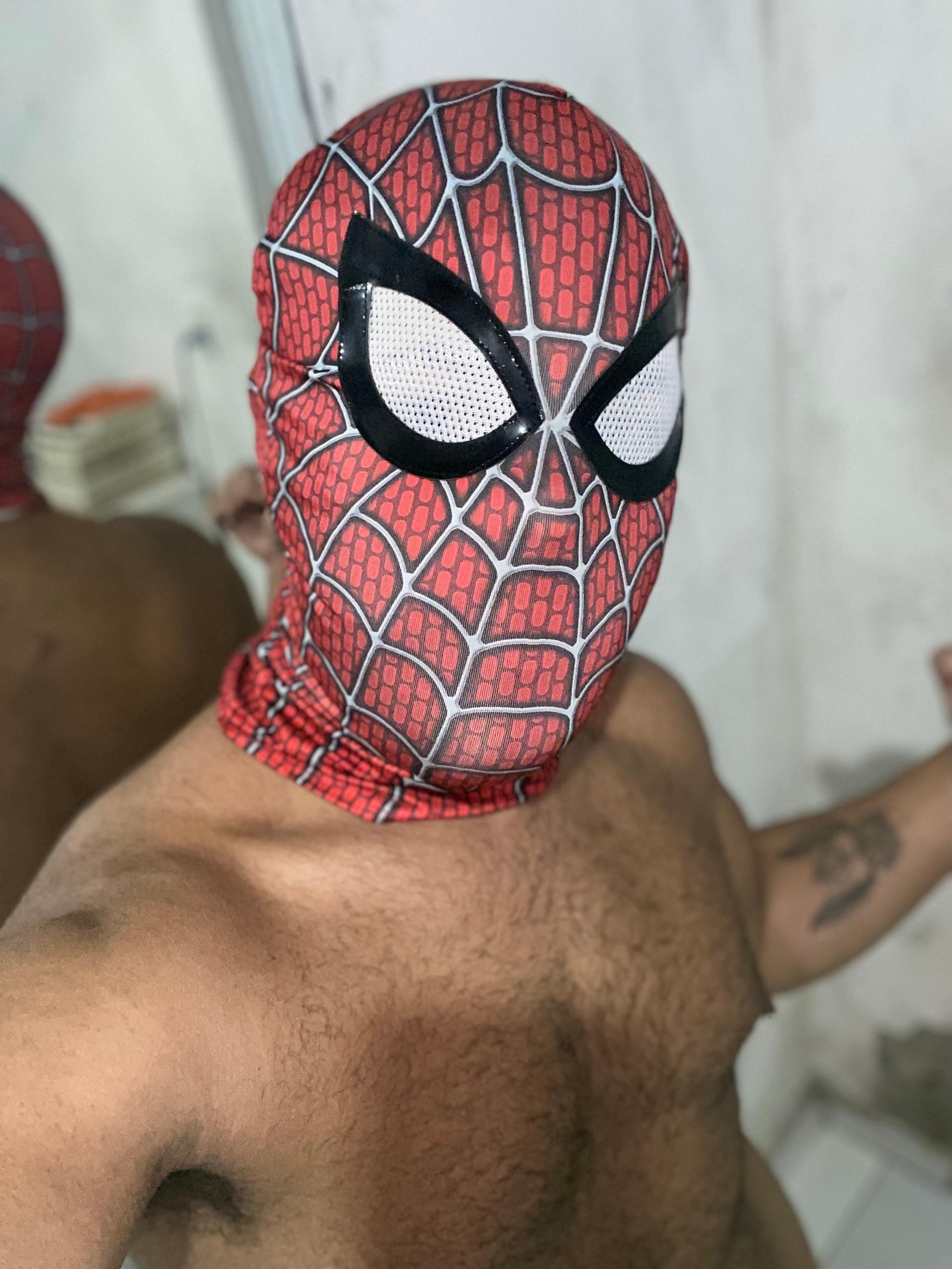 Spiderfindom live from Brazil