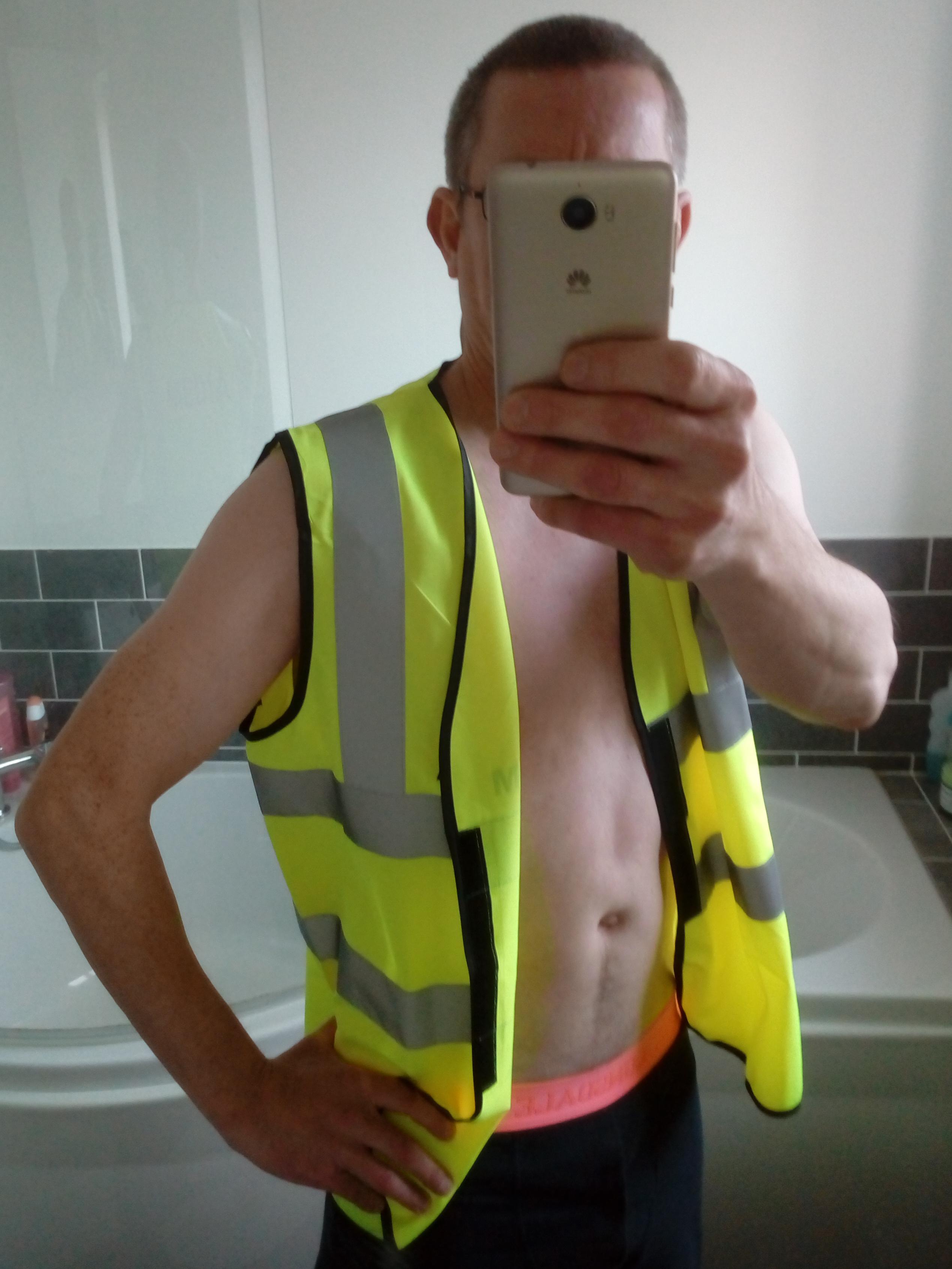 Steve_100 live from United Kingdom