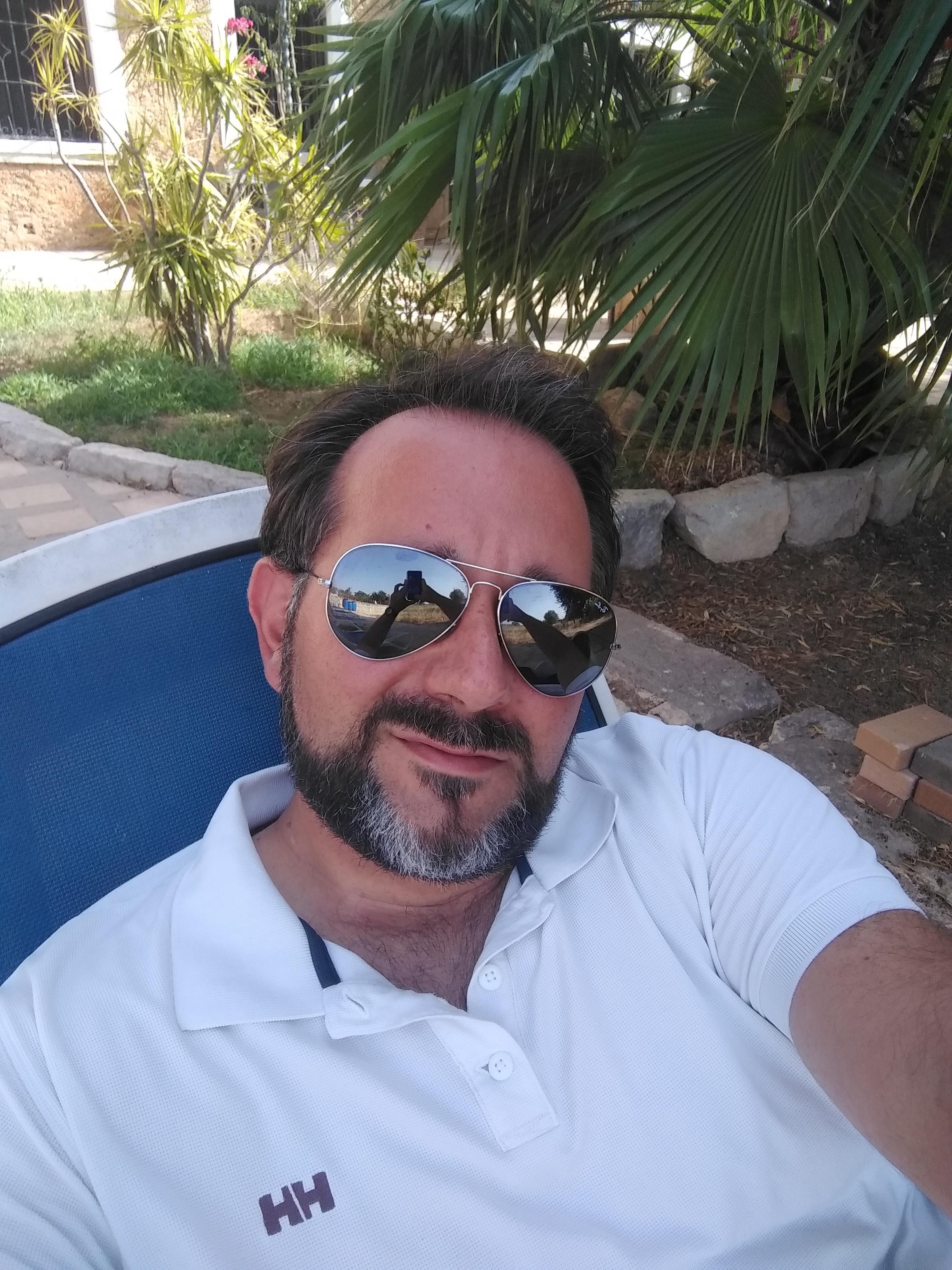 TSLover984 live from Italy