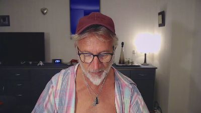 Takyourme live from France