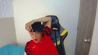 Tatann_ live from Colombia